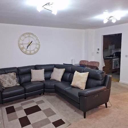 Apartmán Ko 3 Bed House Dartford Exteriér fotografie