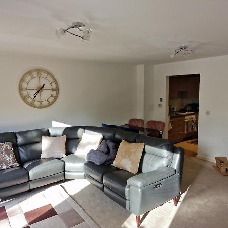Apartmán Ko 3 Bed House Dartford Exteriér fotografie