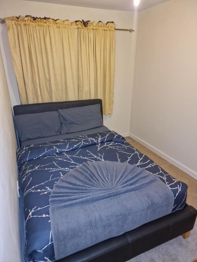 Apartmán Ko 3 Bed House Dartford Exteriér fotografie